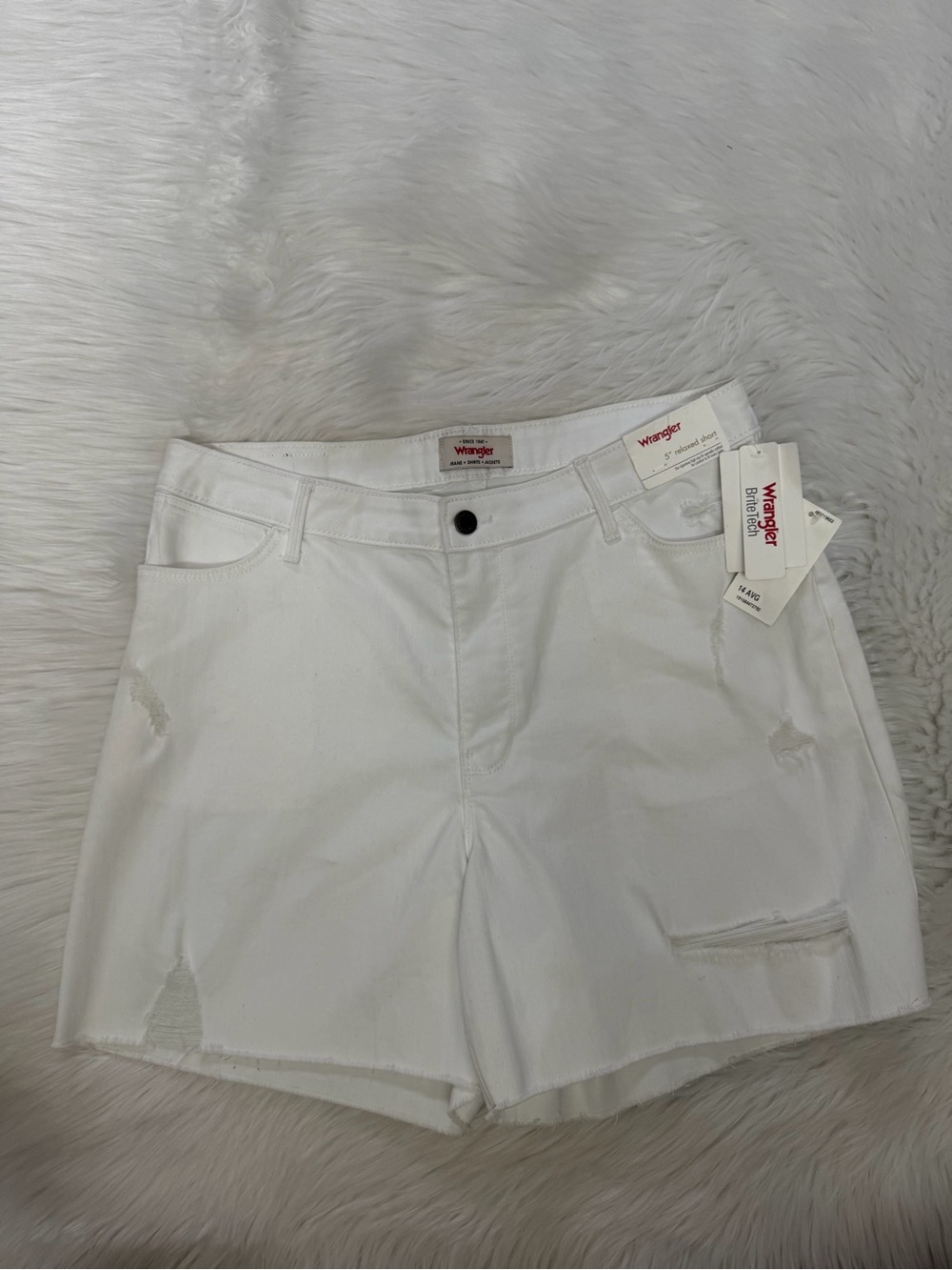 Wrangler White Distressed Denim Shorts Sz 14/32